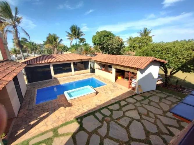 Casa para Venda em Brasília, Park Way, 4 dormitórios, 4 suítes, 6 banheiros, 2 vagas