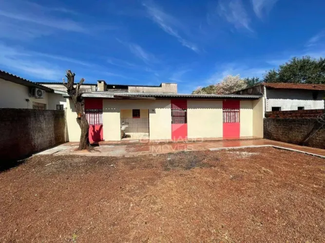 Casa com 2 dormitórios para alugar, 65 m² por R$ 1.250,00/mês - Vila Esperança - Maringá/P