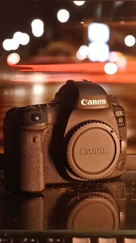 Canon 6D Mark II