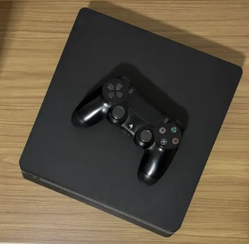 Vendo PS4 Slim 500GB Com 1 Controle e 6 Jogos
