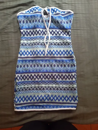 vestido de crochê azul