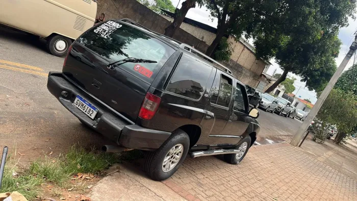 Chevrolet S10 Blazer DLX 2.8 4X4 TB Interc. Diesel 2001