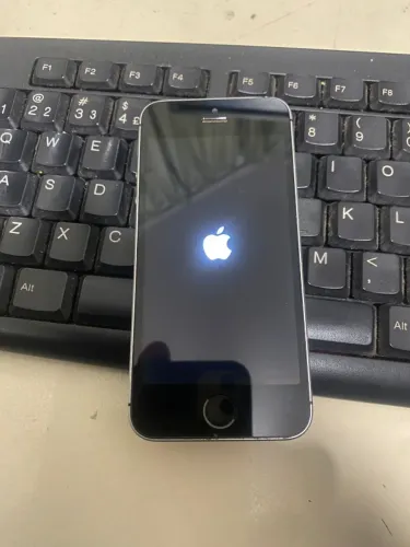 Iphone SE 