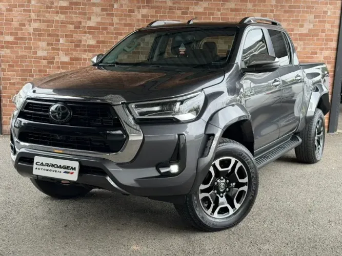 Toyota Hilux CD SRX 4X4 2.8 TDI 16V Diesel Aut. 2024