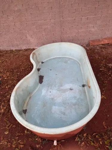 Casco de piscina de fibra