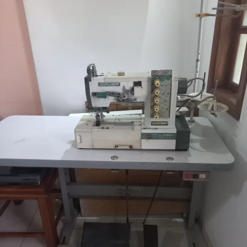 Maquina Colareti