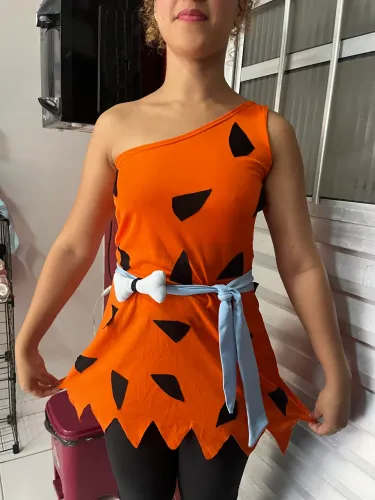 Vende-se fantasia Pedrita