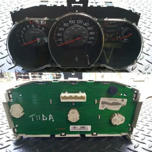 Nissan tiida 2008 painel de instrumentos.