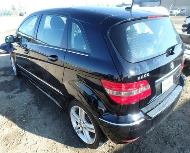 Mercedes B200 2007 sucata para retirada de peças
