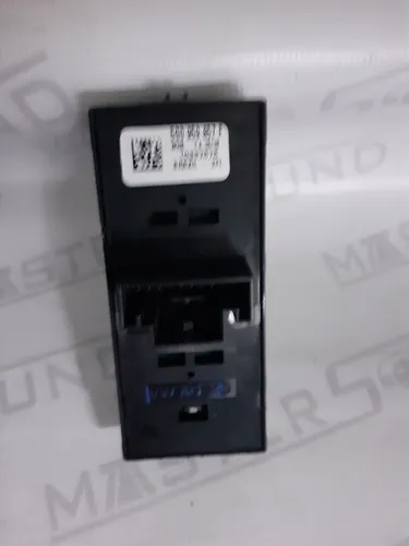 Botão quádruplo do vidro elétrico. Para: linha VW. Novo.