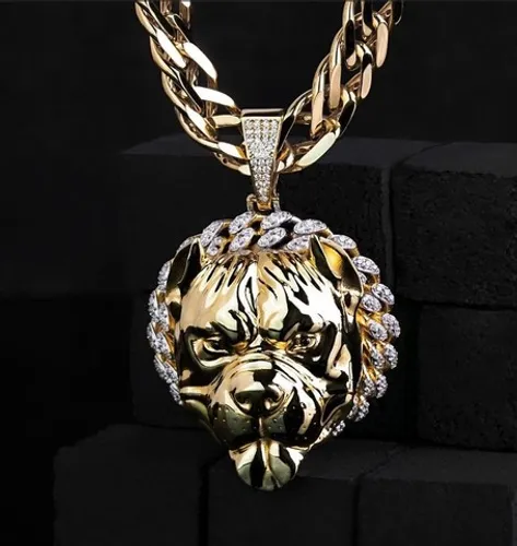 Pingente em Ouro e Diamantes