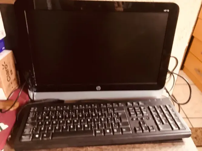 Computador All In One - 18 HP -BAIXEI $$
