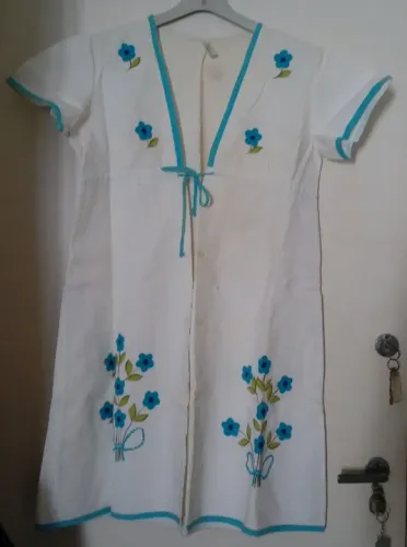 007 Robe Casinha de abelha Tamanho 44