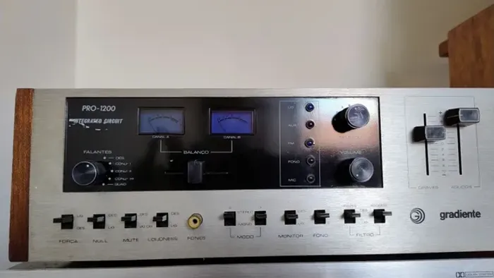 Amplificador Gradiente Pro 1200
