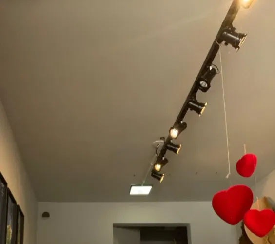 Trilho Eletrificado 3,40 + 10 Spots  Led Integrado Preto