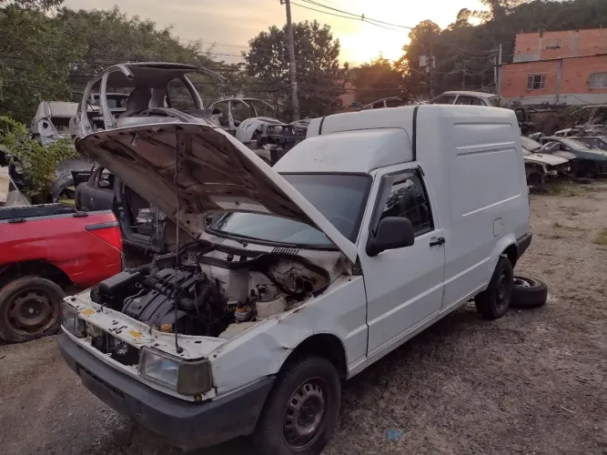 Capo dianteiro Fiat Fiorino ano 2002 original com nota fiscal 