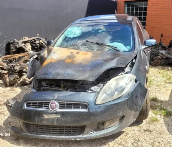 Sucata Retirada de Peças Fiat Bravo Essence 1.8 2013/2014