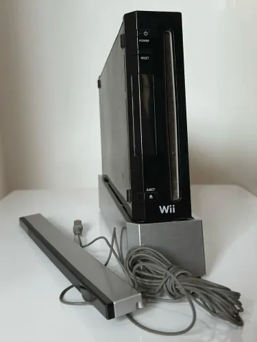 Nintendo wii com 2 jogos