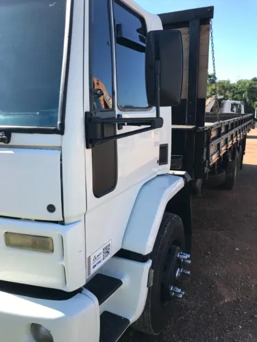 FORD CARGO 4532 NO TRUCK 2008 ELETRÔNICO