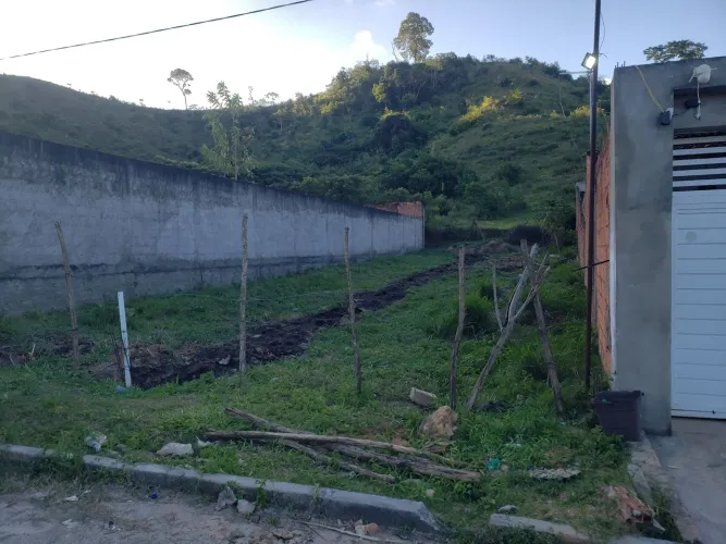 Terreno a venda no barrio Leblon em Carmopolis 