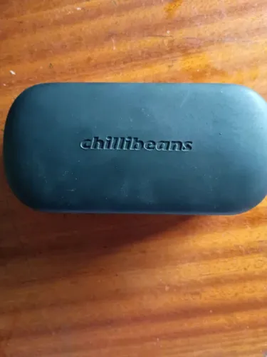 Óculos Chilli Beans.