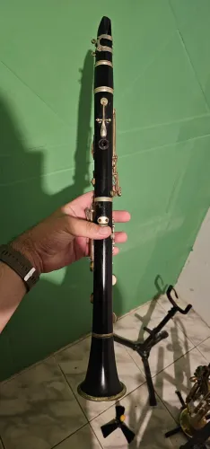 Clarinete em C Weril 