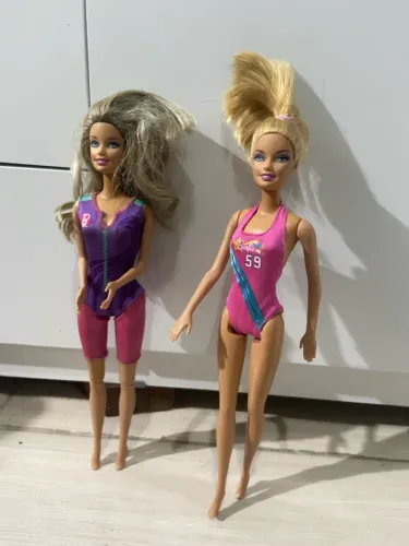 Bonecas Barbie