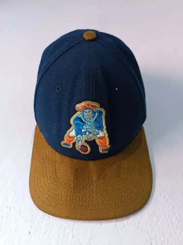 Boné New Era - England Patriots 950 Sideline Road Retro Snapback