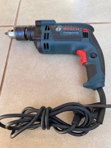 Furadeira Bosch Professional GSB 16 RE