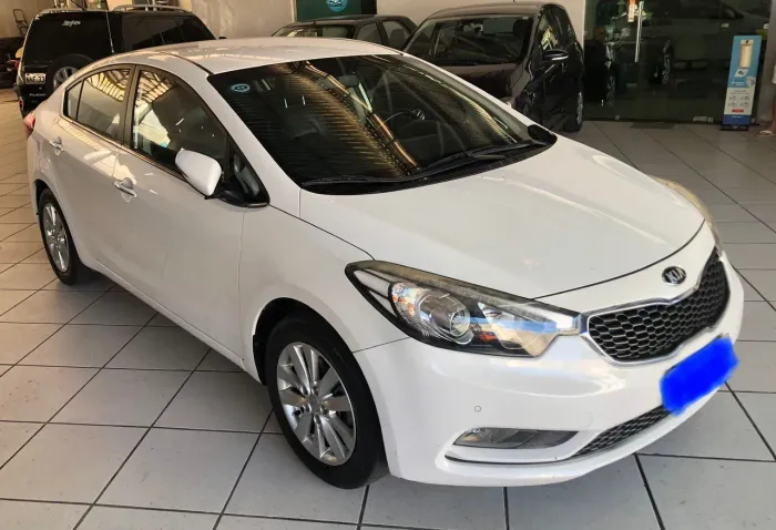 Kia Motors Cerato 1.6 16V Flex Aut. 2015