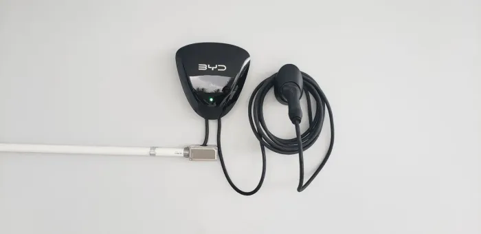 Instalação de carregador de carro elétrico