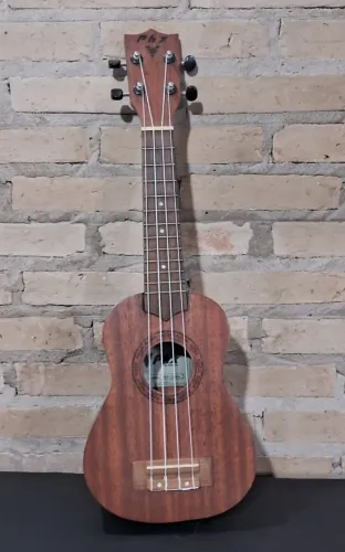 Ukulele Soprano PHX UKP-215NA - Envio imediato