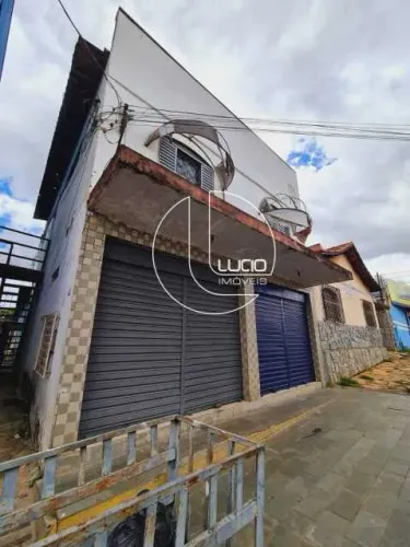 Imóvel comercial no Setor Central, em Anápolis GO com: