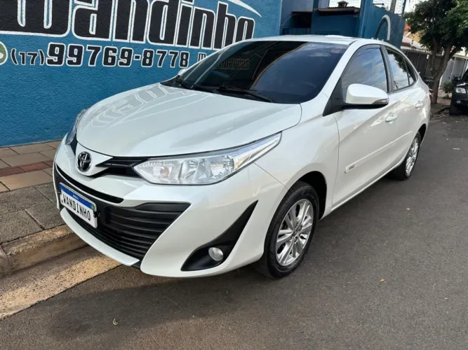 Toyota Yaris XL Sedan 1.5 Flex 16V 4P Aut. 2019