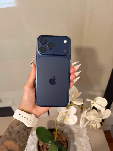 iPhone 17 Pro Max Titânio Azul Garantia Apple