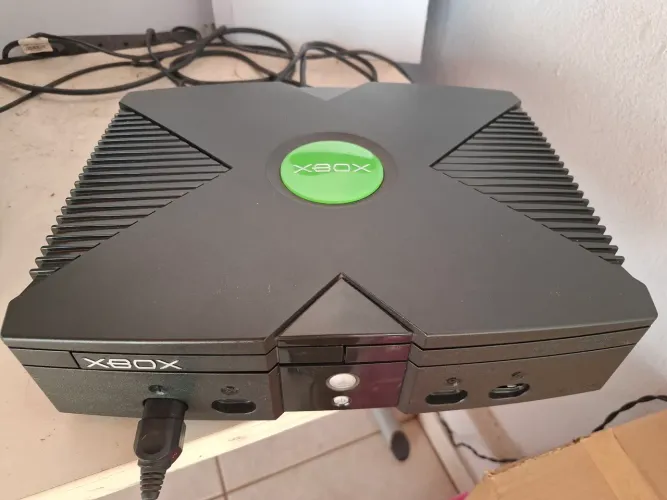 Xbox classico 1 controle hd 1TB desbloqueado 
