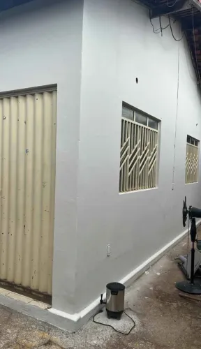 Lv* vende-se casa em Serra sede 