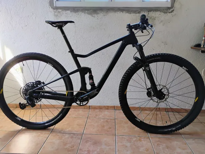 Bike Full carbono BXT aro 29 tamanho 19 Nova