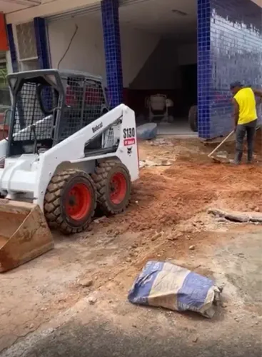 Locação bobcat, mini retro, bob cat, mini pá carregadeira
