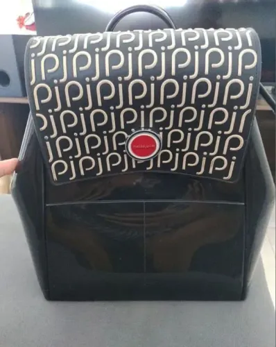 Bolsa Petite Jolie preta detalhes brancos ( Original)