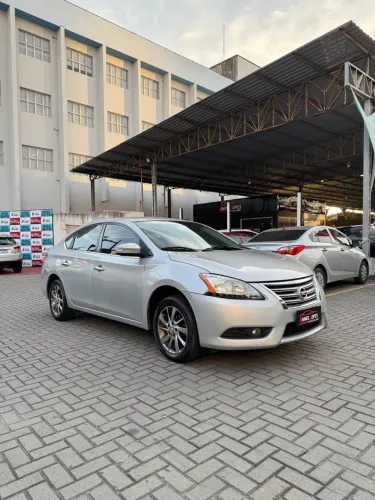 SENTRA BEM CONSERVADO