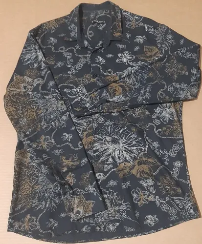 Camisa Manga Longa Estampa Floral abotoada Masculina