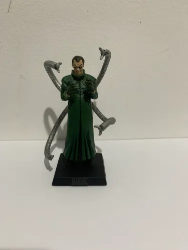 Miniatura colecionável Eaglemoss - Dr Octopus Marvel