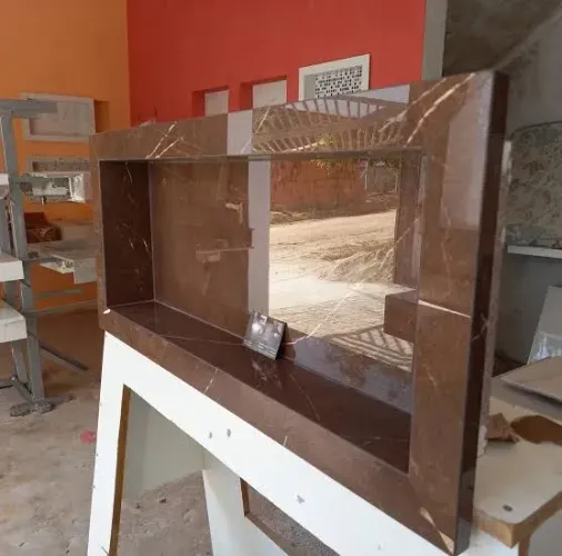 Nicho de porcelanato marrom, faço entrega 