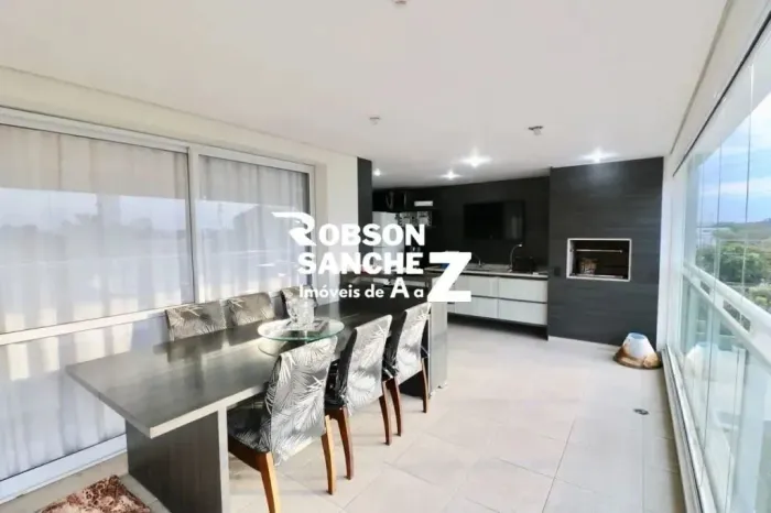 Apartamento a venda no Jardim Marajoara com 3 quartos, 3 suítes, 6 vagas, 266m², varanda g