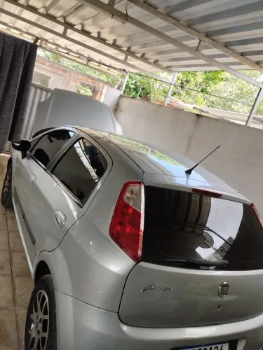 Fiat Punto Attractive 1.4 Fire Flex 8V 5P 2011