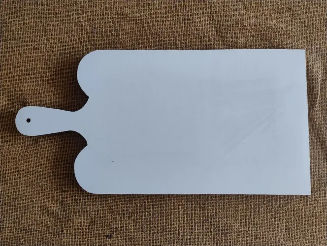 Tábua para cozinhar,em madeira macica com formica