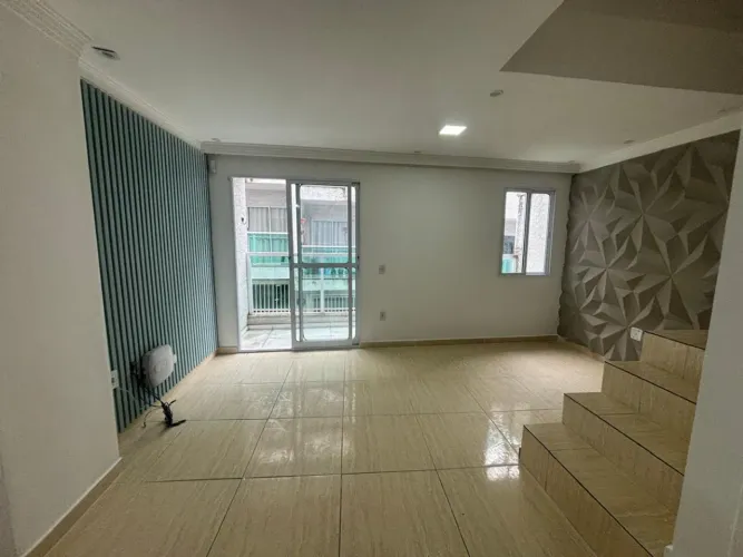 Casa no condomínio Condomínio Imperial para locação com 2 quartos, sendo 2 suítes, 114m²