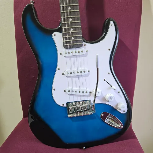 Guitarra stratocaster