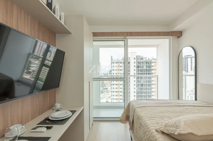 STÚDIO MOBILIADO NOVO À VENDA NO CENTRO